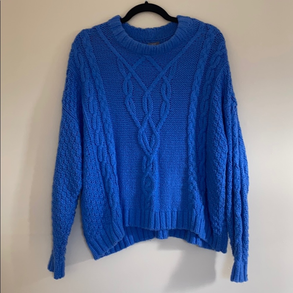 aerie blue sweater